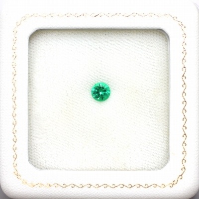 0.46ct天然エメラルド【無処理】 ロシア GIA鑑別