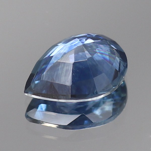 天然サファイア 0.79ct 【ネイビーブルー】 モンタナ