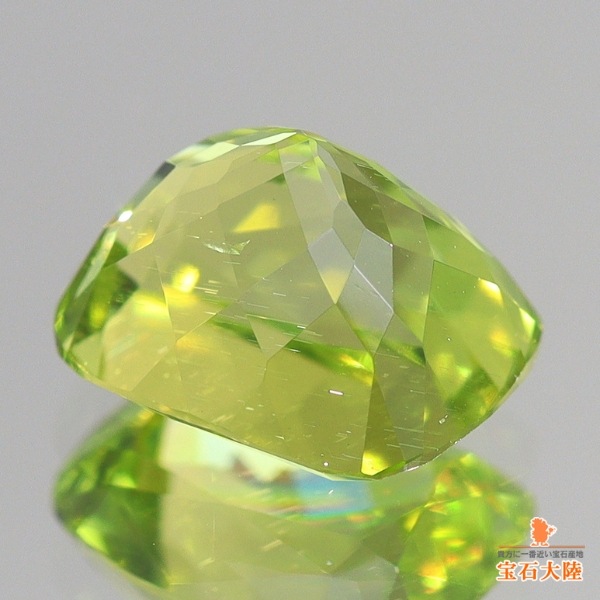 C★特選一品★びっくり価格♡太陽の石【ペリドット『かんらん石』デザインブレス】❤️ ☆特選一品☆びっくり価格♡太陽の石【ペリドット『かんらん石