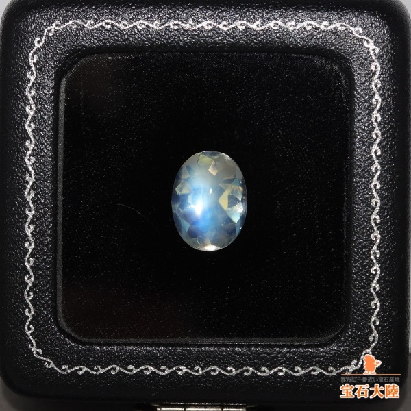 専用ページ ロシア産 サンムーンストーン 青白いシラー 宝石質 天然ムーンストーン 6.34ct 【神秘的ブルーシラー】高品質バフトップ