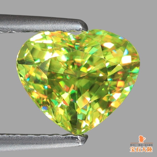 天然スフェーン 1.69ct 【煌めくグリニッシュイエロー】ハート マダガスカル