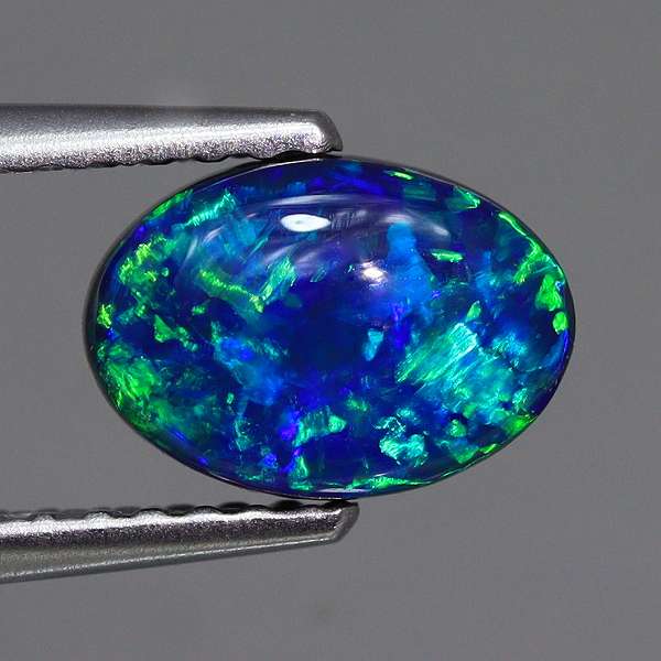 天然ブラックオパール 1.07ct【本筋グリーン】 高品質