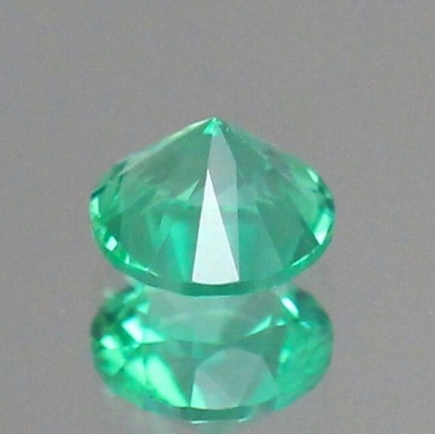 0.24ct天然エメラルド【無処理】 ロシア GIA鑑別