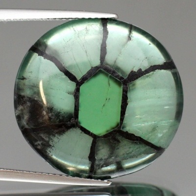 22.36ct　天然トラピッチェエメラルド【レアサイズ】