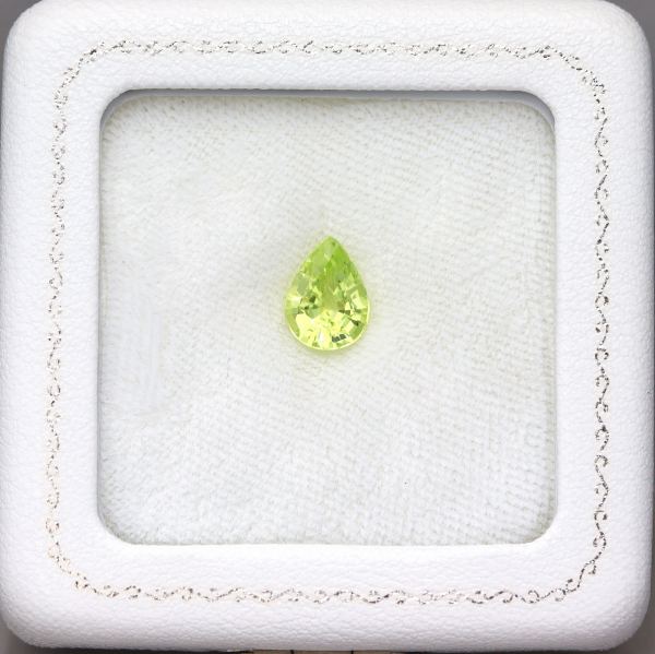 天然クリソベリル 2.31ct 【イエロー】 ペアシェイプ