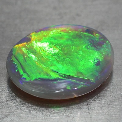 天然ブラックオパール 3.30ct【スーパーエレクトリックグリーン】強輝