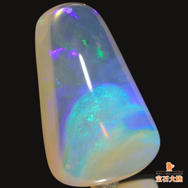 天然オパール 19.45ct 【3D的ユニーク遊色】 クリスタル