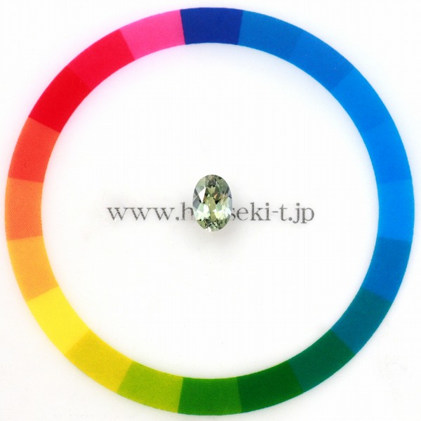 天然ゾイサイト 0.57ct 【非加熱】 ライムグリーン