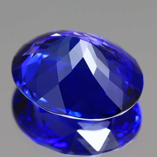 天然タンザナイト 7.68ct 【TOPクオリティー】 ジェムクラス