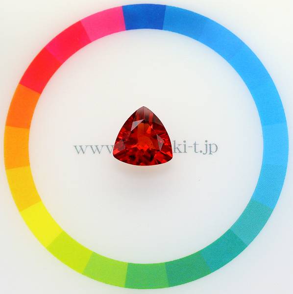 天然アンデシン 2.42ct 【美色レッド】 トリリアントカット