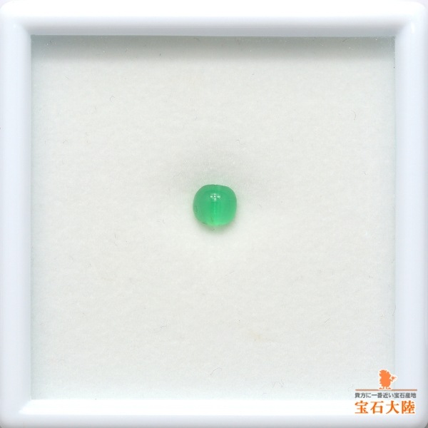 天然エメラルドキャッツアイ 0.69ct 【コロンビア】 中宝ソ付