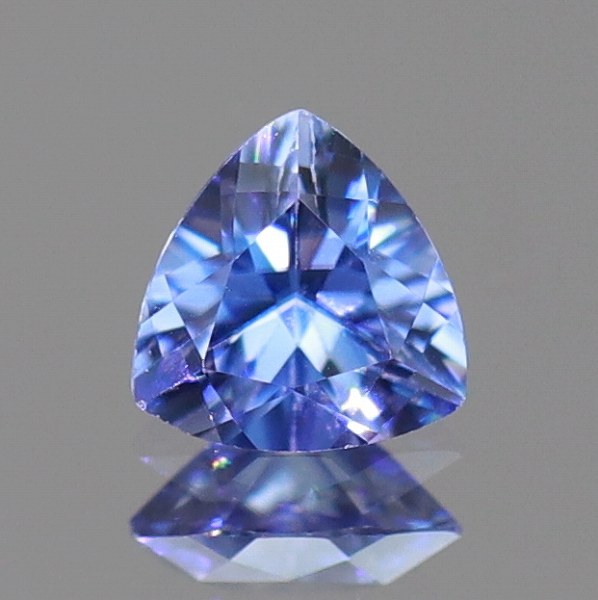 天然ベニトアイト 0.15ct 【輝くブルー】 トリリアント