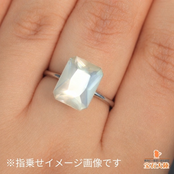 天然ムーンストーン 4.32ct 【優しいパールベージュ】スリランカ