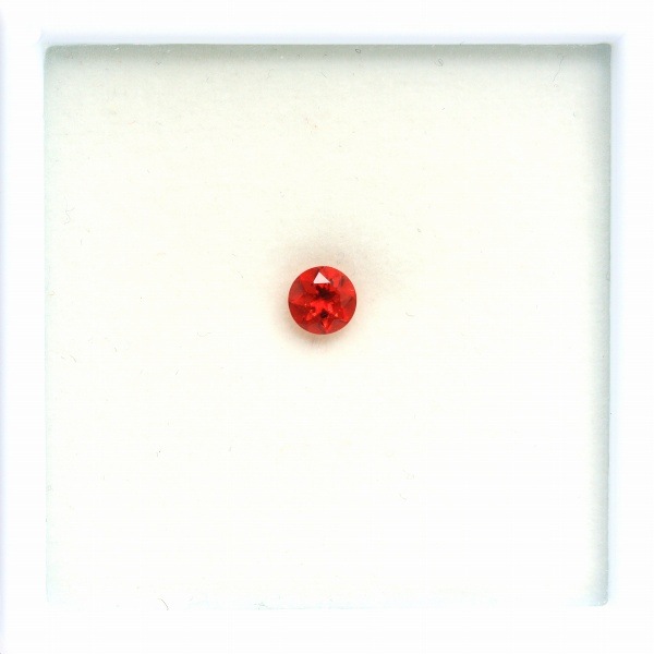天然アンデシン 0.50ct 【オレンジニッシュレッド】 ラウンド