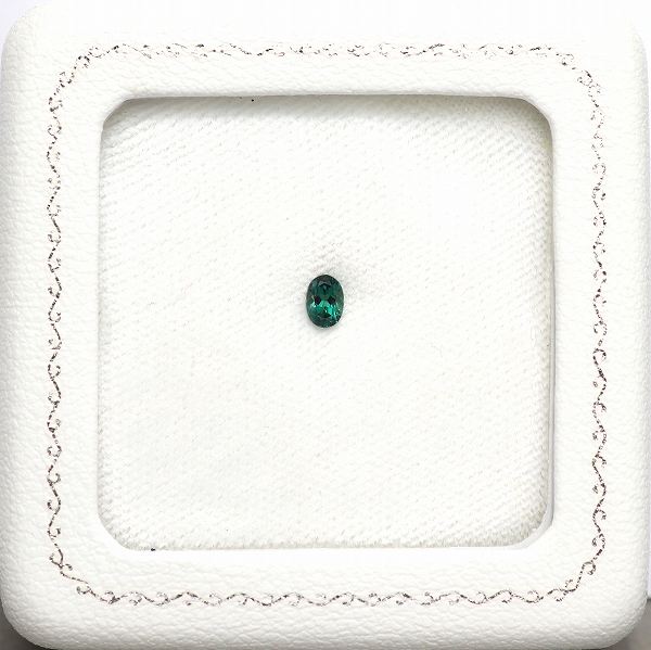 天然グランディディエライト 0.26ct 【美濃色】 マダガスカル 