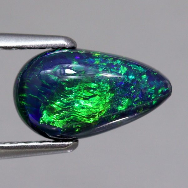 天然ブラックオパール 1.47ct 【グリーン遊色】 ペアシェイプ