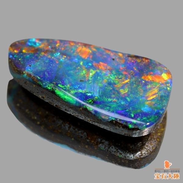 レインボーカラー　天然ボルダーオパール 4.95ct天然ボルダーオパール【感激カラー】最高品質