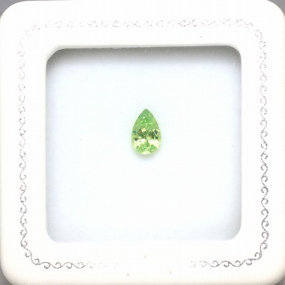 強蛍光！希少なバナジウムクリソベリル！K10枠と小ワッカのシルバーリング約10号 バナジウムクリソベリル(宝石名クリソベリル)マダガスカル産 ソ付(日独