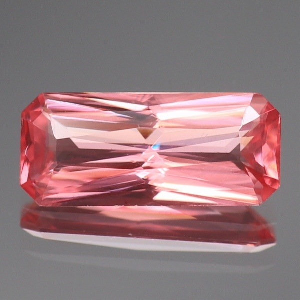 天然ロードクロサイト 1.00ct 【高品質・スイートホーム】 オクタゴン 