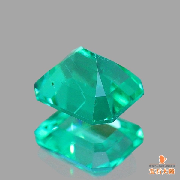 天然エメラルド 0.17ct 【美発色・ノンオイル】 ロシア GIA鑑別
