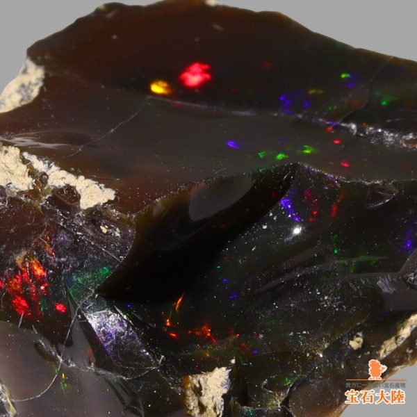 天然エチオピアオパール 31ct  【ブラック】 原石