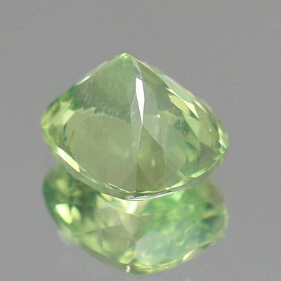 天然バナジウムクリソベリル 1.78ct 【ミント・UV蛍光】 中宝研ソ付