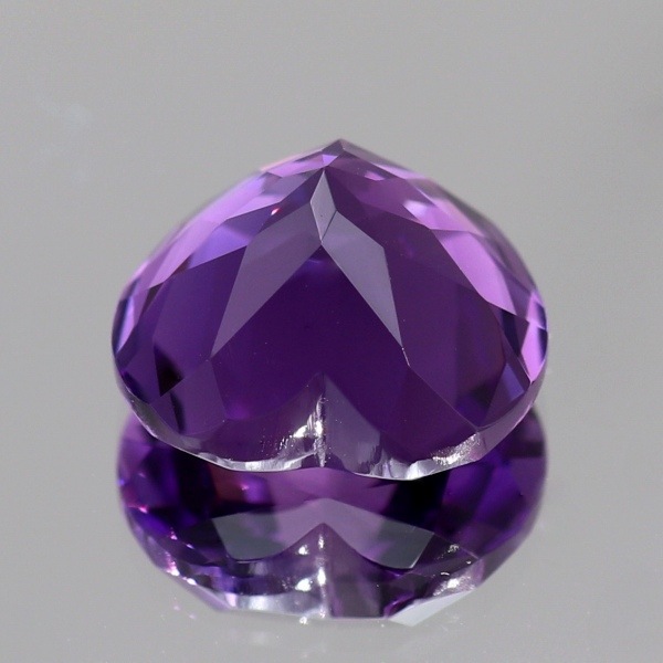 天然アメシスト 10mm 【ハート】ワンランクアップの輝き