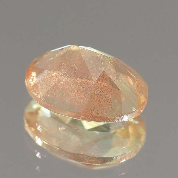 天然オレゴンサンストーン 1.22ct 【ラブラドライト】