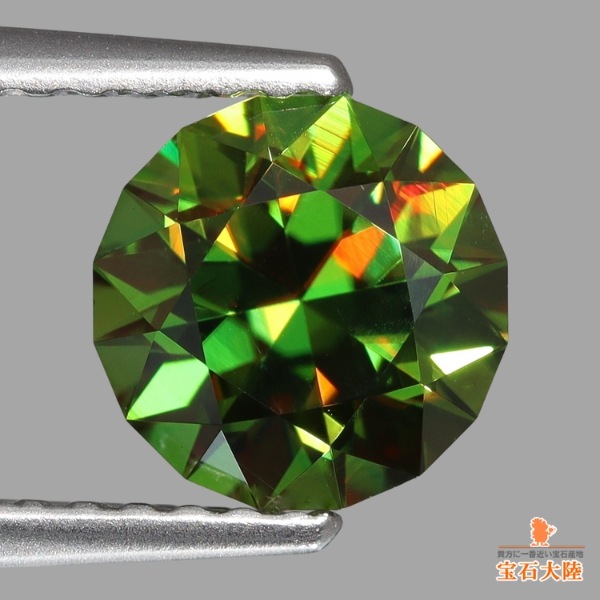 天然スフェーン 1.45ct 【カラーチェンジ】 パキスタン 日独鑑別付