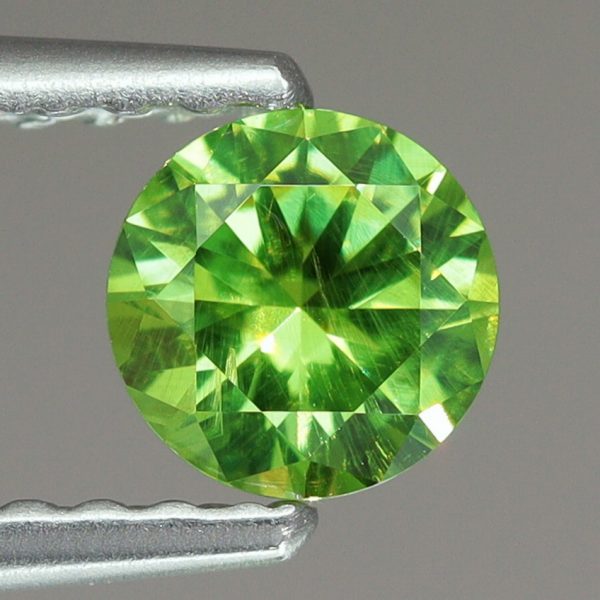 天然デマントイドガーネット 0.41ct 【ホーステールインクルージョン