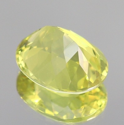 天然クリソベリル 3.74ct 【鮮やかイエロー】 インド