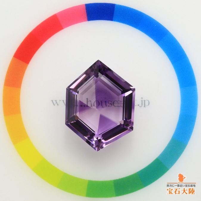 天然アメシスト 19.55ct 【ファンシー】 ミャンマー・モゴック 