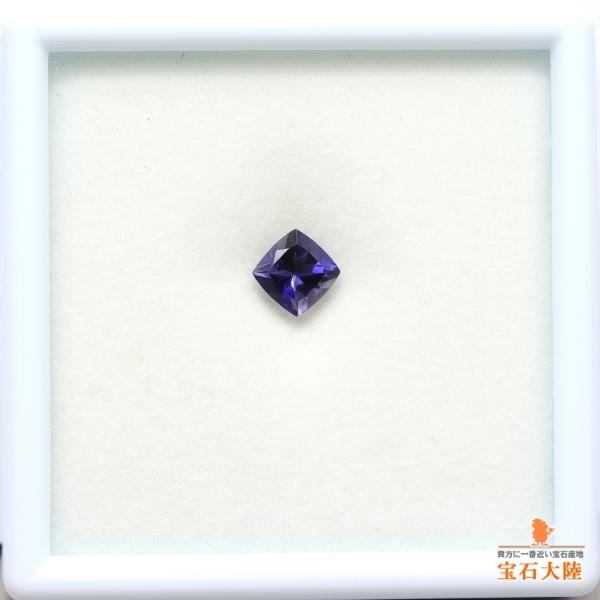 天然アイオライト 0.81ct 【青菫色】 濃厚