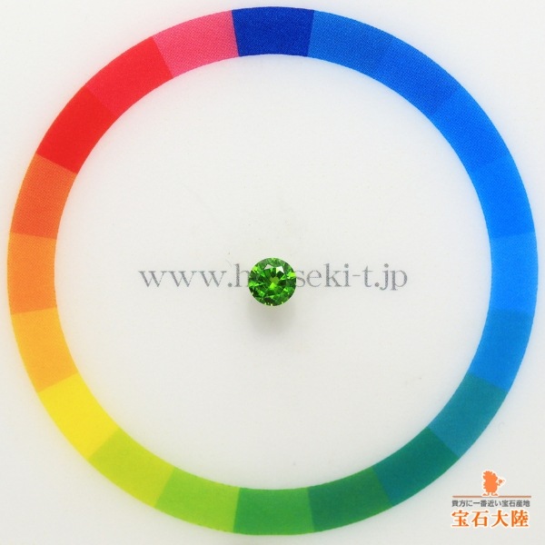 天然デマントイドガーネット 0.37ct 【ホーステールインクルージョン】 ロシア