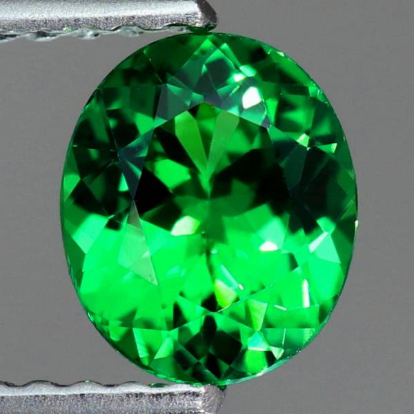 天然ツァボライトガーネット 0.86ct 【ネオングリーン】 高品質