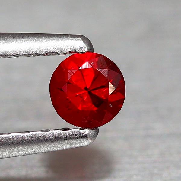 天然スピネル 0.31ct/2P 【レッド】 ペア