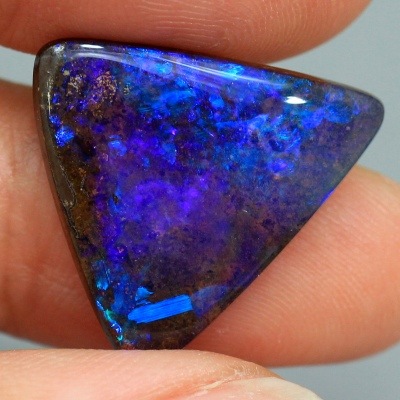 天然ボルダーオパール 8.56ct 【深海ブルー遊色】