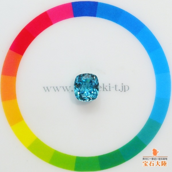 天然ブルージルコン 2.63ct 【煌めくブルー】 カンボジア