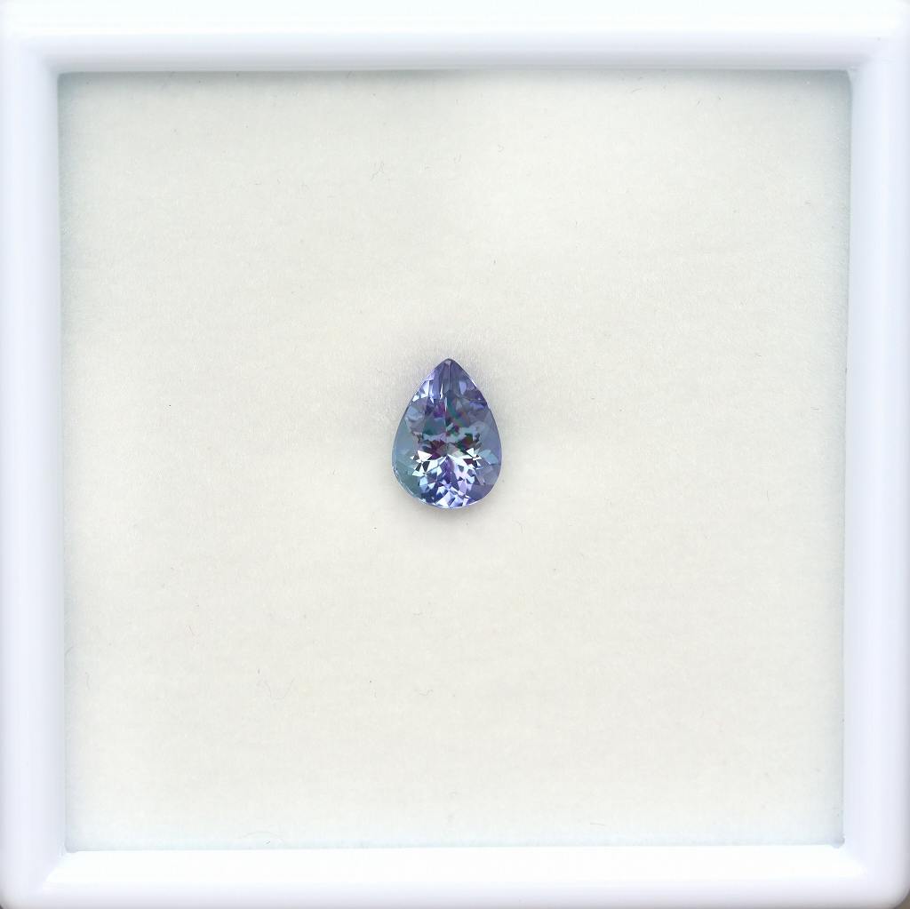天然ゾイサイト 1.21ct 【バイカラー】 ペアシェイプ