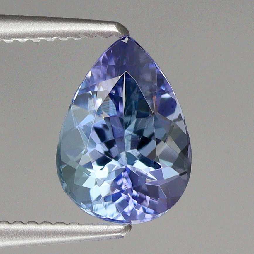 天然ゾイサイト 1.21ct 【バイカラー】 ペアシェイプ