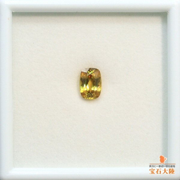 天然スフェーン 1.49ct 【煌めくイエロー】 マダガスカル 天然スフェーン 1.49ct 【煌めくイエロー】 マダガスカル