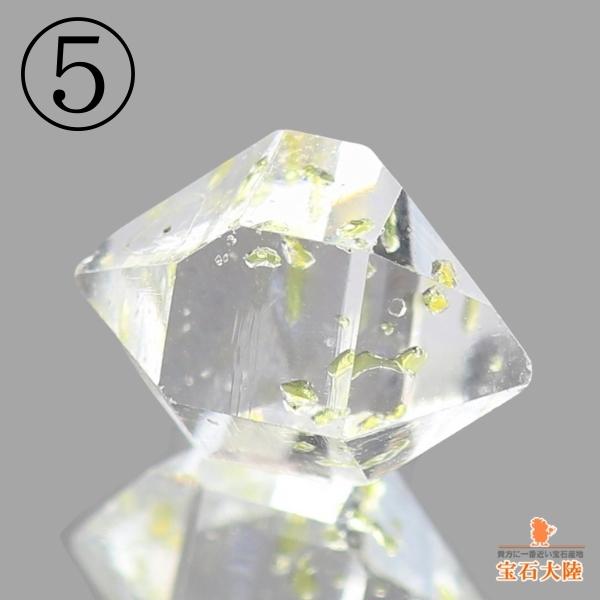 天然オイルインクォーツ  【動く気泡】　◇セレクト ラフ　パキスタン