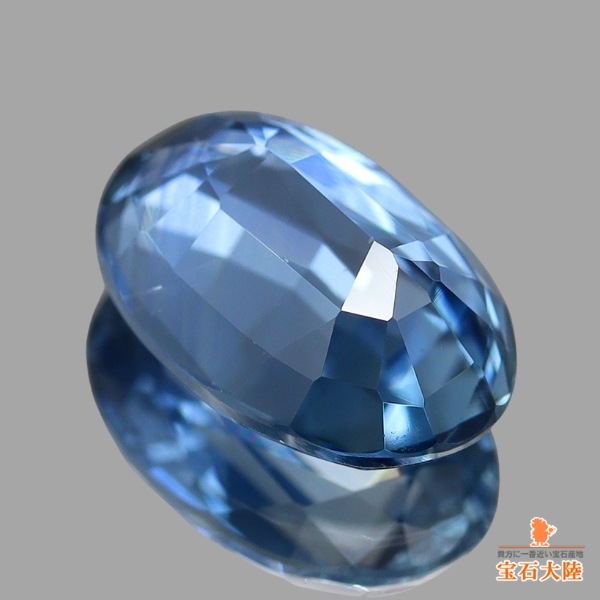 天然石 ブルーサファイア ♡ 上品に輝く青い結晶 0.57ct 天然ブルーサファイア | Frederick's