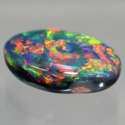 4.86ct天然ブラックオパール【最高峰】レッド 中宝研鑑別付