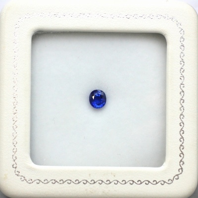 0.81ct天然ブルーサファイア【非加熱】 GIA鑑別書付