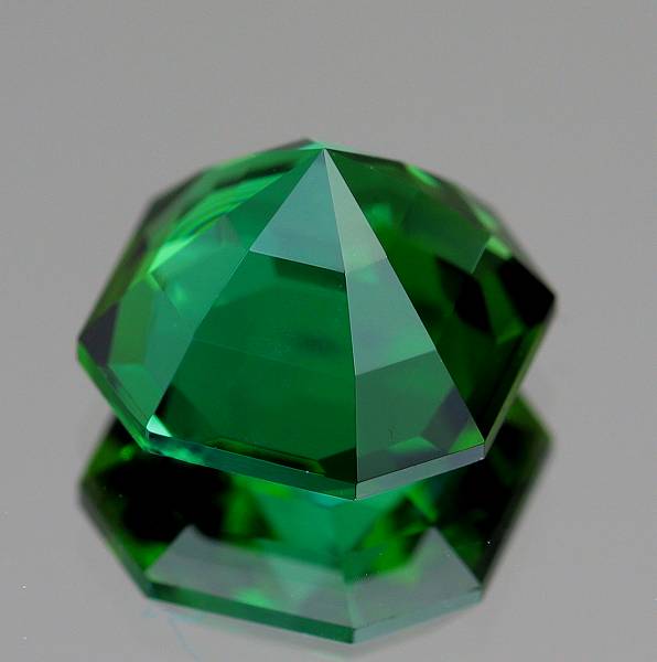 存在感が異次元。グリーンライン×フルジルコニアウォッチ 150g重厚ブリンブリン 存在感が異次元。グリーンライン×フルジルコニアウォッチ 150g