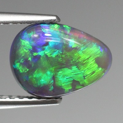 天然ブラックオパール 1.67ct【美遊色グリーン】