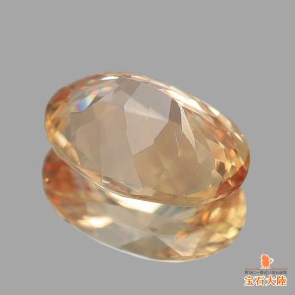 シルバー イントゥ様 ブラジル産ホワイトトパーズ（ニードルイントパーズ） 4.086ctルース