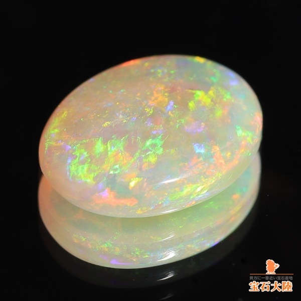 天然ホワイトオパール 1.40ct 【グリーン遊色】 クーパーペディ