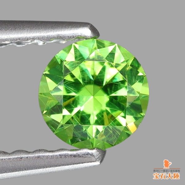 天然デマントイドガーネット 0.37ct 【ホーステールインクルージョン】 ロシア